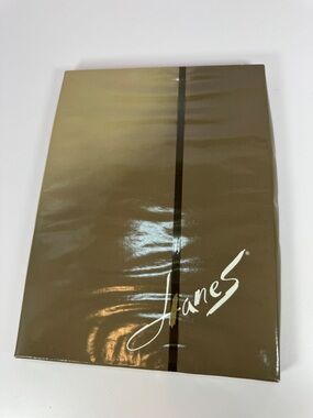 New Never Opened Vintage Hanes Hosiery Cantrece II Heel & Toe - Town Taupe